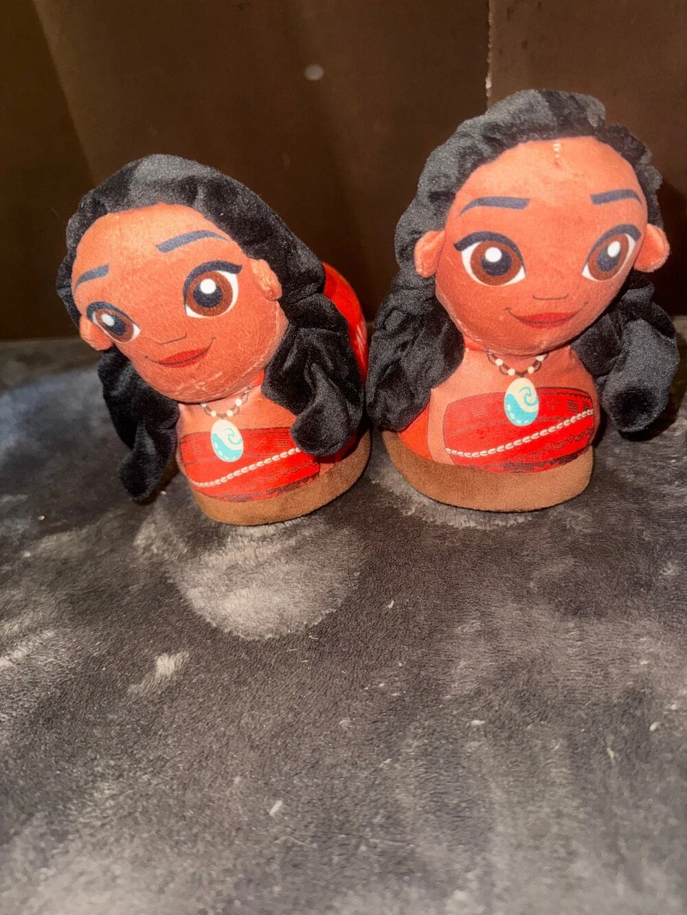 Moana Plush Slippers 7/8 Red Character Soft Non-Slip